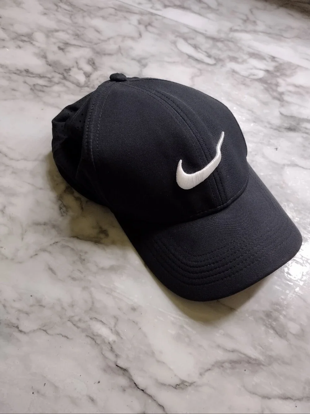 Nike Black Performance Swoosh Cap
